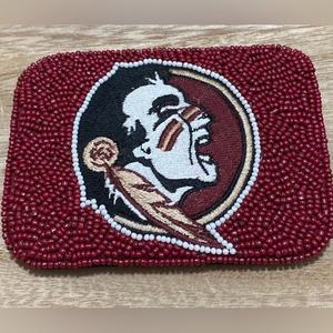 Mini monedero con cierre de cremallera y diseño de cuentas de vaquero occidental de alta calidad, accesorio de moda granate negro blanco - Product Image 1