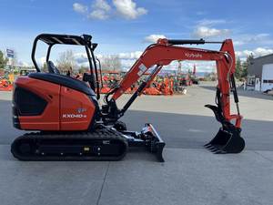 Miniexcavadora KX040 5 de 2025 con Motor de 40.4 HP, Bomba Hidráulica Avanzada y Diseño Compacto - Product Image 4