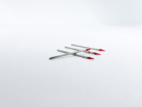 Aiguille d'éjection personnalisable en plastique technique Hitech rouge (dure) pour machine de collage de matrices, diamètre R0.050-R0.350mm, nouvelle machine