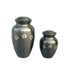 Gran oferta de urna de cremación de Metal, juego de dos urnas funerarias hechas a mano al por mayor, urna de cremación de tamaño personalizado de alta calidad - Product Image 1