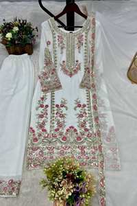 Derniers tissus blancs Kurti Palazzo Collection Heavy Faux Georgette avec une belle séquence de broderie et un travail de fil pour les femmes - Product Image 4