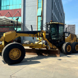 Niveleuse japonaise Caterpillar 160M haute efficacité 15 tonnes poids moteur d'origine forte puissance prix bas - Product Image 1