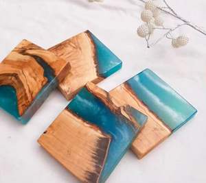 Juego de posavasos hechos a mano de alta demanda, resina de madera de nogal con piedra india, precio Premium Mats & Pads - Product Image 1