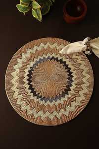 Caminos de mesa circulares hechos a mano modernos con cuentas, manteles individuales decorativos atractivos para el hogar, Fabricante Mayorista de accesorios de mesa - Product Image 6