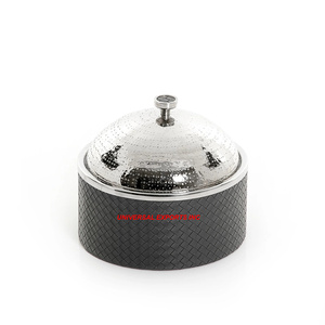 Casserole de forme ronde design faite à la main classique élégant luxe nouveau métal chauffe-plats Table marmite décorative - Product Image 2