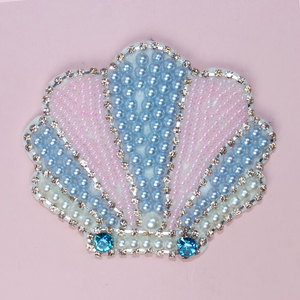 Broches de Cuentas de Diseño Personalizado de Moda Más Vendidos con Bordado Intrincado, Hechos a Mano y Únicos - Product Image 3