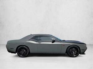 Dodge Challenger T/A Plus Coupé RWD 2017 Usado en Buen Estado - Listo para Enviar - Product Image 4