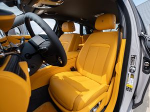 OFERTA IMPERDIBLE 2022: ROLLS-ROYCE GHOST AWD, INTERIOR AMARILLO FORGE, MOTOR V12 - Product Image 3