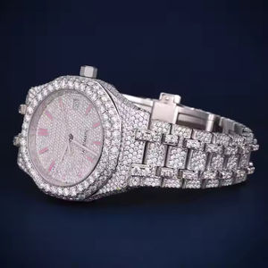 Style de montre glacé personnalisé luxueux avec fenêtre de cadran en verre d'acier inoxydable de diamants de Moissanite pour les hommes - Product Image 3