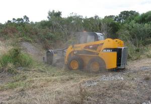 Nouveau broyeur à chenilles Fae avec moteur Yanmar, composants principaux incluant la pompe et la boîte de vitesses PPM/SSL à vendre - Product Image 5