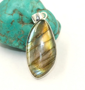 Pendentif unisexe élégant en argent sterling 925 avec pierre précieuse naturelle Labradorite Feu - Product Image 6
