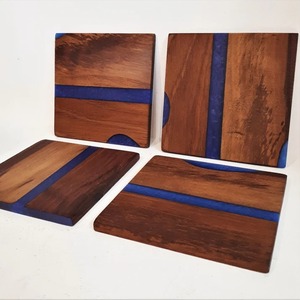 Sous-verre moderne classique en résine époxy et bois pour tasses - Coffret cadeau élégant fait main avec options personnalisables pour tapis et coussinets de table - Product Image 6
