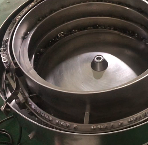 Alimentador de cuencos vibratorios para máquina de montaje, máquina alimentadora con cubierta de remache de Metal OEM/ODM - Product Image 2