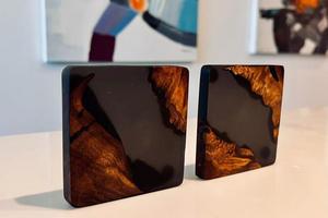 Ensemble de sous-verres modernes en résine et bois faits à la main, sous-verres élégants pour le salon, la salle à manger et la cuisine - Product Image 5