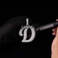 Pendentif lettre D Q micro-serti en moissanite glacée taille brillant, breloque initiale en forme d'épingle, plaqué or rose, or blanc, or jaune, style Hiphop