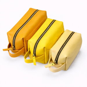 Custom Logo Leather Zipper Travel Makeup Cosmetic <b>Bag</b> for Women & <b>Men</b>-Waterproof & Eco-Friendly - Product Image 4