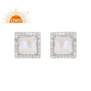 Dernières tendances en argent sterling 925 plaqué rhodium pierre de lune arc-en-ciel naturelle et clous Cz boucle d'oreille fabricant de bijoux personnalisés - Product Image 1