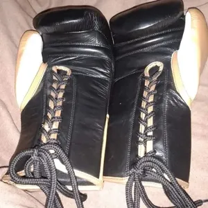 Gants de boxe Maya Hide Sac de frappe en cuir Mitaines Sparring Punching Training Kickboxing Muay Thai Arts martiaux - Product Image 5