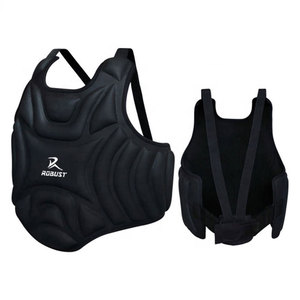 Protector de Pecho de Cuero - Ecológico y Transpirable, Ajuste Cómodo, Material Suave, Fácil de Usar, Ligero, para Boxeo y Lucha - Product Image 1