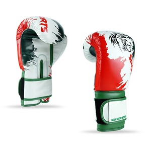 Gants de boxe professionnels en cuir de vachette noir 12oz en gros Adultes PVC Lacés Logo personnalisé Tailles 8oz 16oz Cuir gagnant de haute qualité - Product Image 3