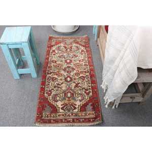 Vintage Turkish Small Rug 1.4x3.2 ft, <b>Red</b> <b>Wool</b> Rug - Product Image 4