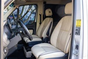 MER-CE-DES-BENZ SPRINTER 3500 2019, MÁS VENDIDO, DISEÑO AUTOMOTRIZ MIDWEST, FURGONETA EXECUTIVE, TURBODIÉSEL V6, TECHO ALTO - Product Image 4