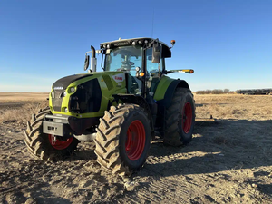 ACHETER Tracteur CLAAS AXION 820 pas cher 4x4 4 roues motrices 25 30 40 50 60 70 80 90 100 120 140 160 180 CV Tracteurs agricoles Équipement agricole - Product Image 1