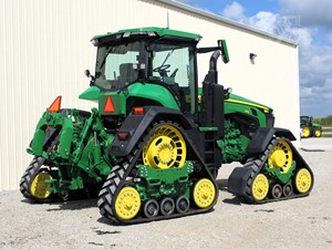 Tractores usados J D 8RX 370 del 2020, tractor de ruedas con orugas, chasis agrícola, vehículo utilitario - Product Image 1