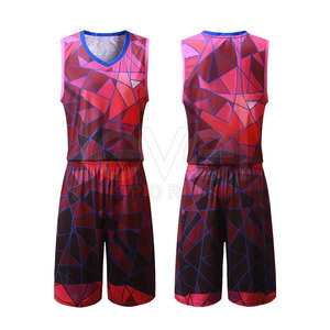 Uniformes de Baloncesto de Alta Calidad, Transpirables, de Manga Corta, en Tela de Poliéster, Conjuntos Personalizados con MOQ Bajo, Opción de Sublimación - Product Image 1