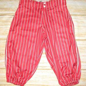 Uniforme de béisbol de hombre ajustado personalizado OEM último diseño en color sólido con opción de talla grande conjuntos transpirables precio razonable - Product Image 4