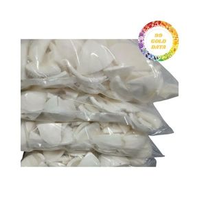 เนื้อมะพร้าวแช่แข็งสีขาวบริสุทธิ์สำหรับการส่งออกขายส่งส่วนผสมสำหรับการใช้ของหวานและเครื่องดื่ม - Product Image 4