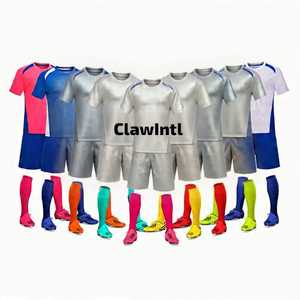 Prix d'usine bon marché uniforme de football dernière conception uniforme de football de qualité supérieure hommes kits d'uniformes de football spécialiste de la conception 2025 - Product Image 1