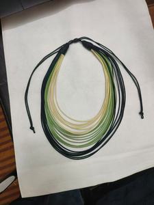 Collier ras du cou tendance multicouche en cordon ciré, idéal pour les soirées, avec broderie de créateur pour femme - Product Image 4