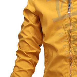 ชุดวอร์มลำลองผู้ชายแฟชั่นใหม่ ชุดสองชิ้น พร้อมโลโก้สั่งทำ แห้งเร็ว ผ้าถักคุณภาพสูง - Product Image 2