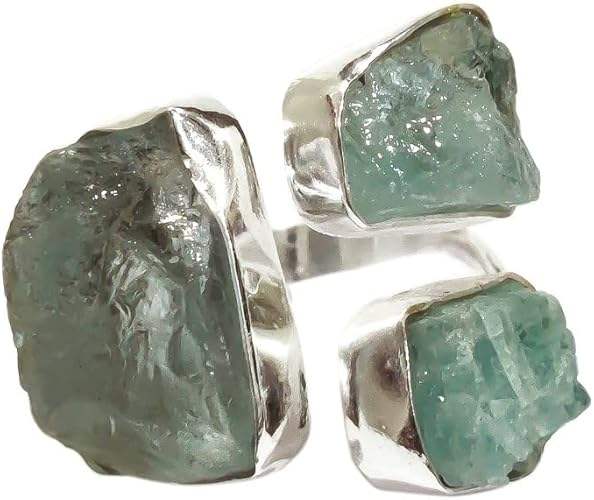 สีฟ้าอมเขียว