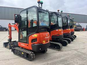 Mini Excavadora Kubo U27-4 de Alto Rendimiento, Excavadora Compacta con Bomba Hidráulica de 27kW y Motor para Construcción Agrícola - Product Image 3