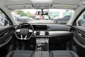 Mini SUV 2024 Usado, Alta Eficiencia, Gasolina, Automático, Asientos de Cuero Claro, Neumáticos R17, Volante a la Izquierda, Techo Panorámico - Product Image 2