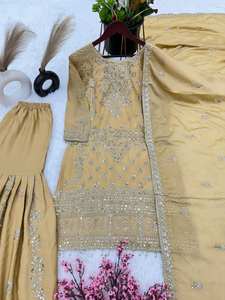 Dernier Designer Pure Chinnon Soie Broderie Séquence Travail Sharara Suit Par FabZone - Product Image 4