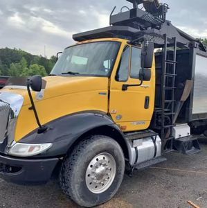 El mejor!! Camión Tractor Diésel de Larga Distancia 6x4 con Cabina Dormitorio para Flotas Logísticas y Transporte a Exportación - Product Image 1
