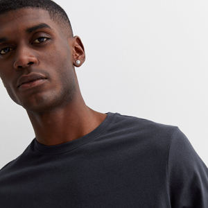 Stylish <b>Men's</b> O-<b>Neck</b> <b>T</b>-<b>Shirt</b> <b>High</b> Quality 100% Cotton Summer Cool Drop Shoulder Wholesale OEM <b>T</b>-<b>Shirts</b> - Product Image 4