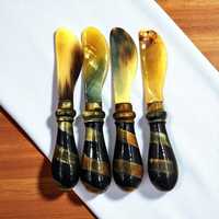 Ensemble de cuillères de service en corne de buffle rayé artisanal cuisine rustique ustensiles légers et durables respectueux de l'environnement pour la fête
