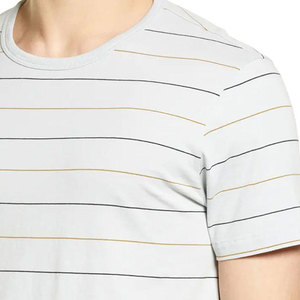 เสื้อยืดผู้ชายลายทางแขนสั้นสีพื้น - Product Image 2