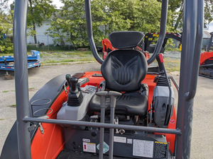Miniexcavadora Kubota U27-4 KX71 de 2.7 Toneladas, Giro Cero, Diésel, Compacta, con Sistema Hidráulico Auxiliar - Product Image 6