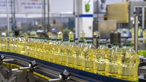 Fas Shipping Aceite de girasol refinado puro de grado 100% de calidad premium para uso en cocina Tambor disponible/Botella de plástico/Embalaje a granel - Product Image 3