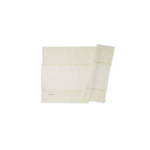 ผ้าพันคอแจ็คการ์ดออฟไวท์ 70x200 ลายกลิตเตอร์ - Product Image 1