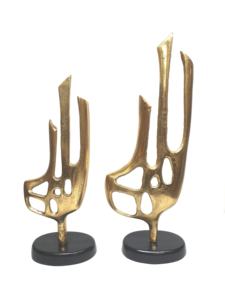 Sculpture de conception de feuille naturelle faite à la main avec des trous avec base en marbre Sculpture personnalisée grossistes - Product Image 5