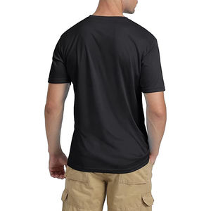 T-shirt décontracté à col rond pour homme, texture lisse, couleur unie, fournisseur OEM ODM, usine de vêtements en gros - Product Image 3