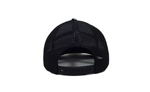 Casquette de camionneur en maille Camou à 7 panneaux avec logo personnalisé, Vêtements de rue de haute qualité pour l'extérieur, Fabriqué en usine au Vietnam - Product Image 6