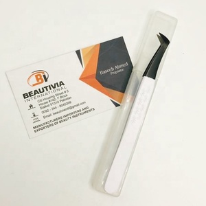 Pince d'extension de cils de marque privée en acier inoxydable japonais durable à faible tension et à forte adhérence - Product Image 3