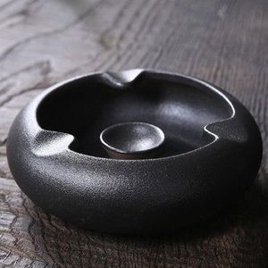 Cendrier moderne en résine pour la maison, la chambre à coucher, la salle d'accueil, le salon, la table à manger, le restaurant, le bar - Product Image 4